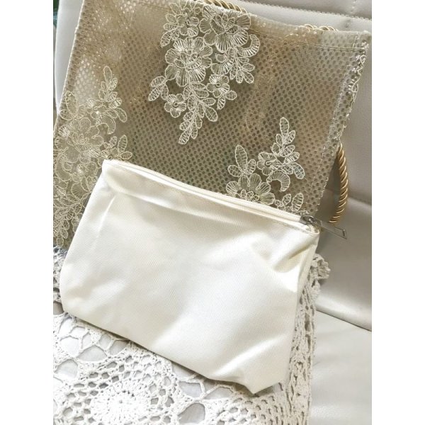 画像5: レースの刺繍トートバッグ　大きいサイズ　　ミニポーチ付き (5)