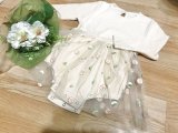 画像: マーガレット刺繍のチュールロンパース
